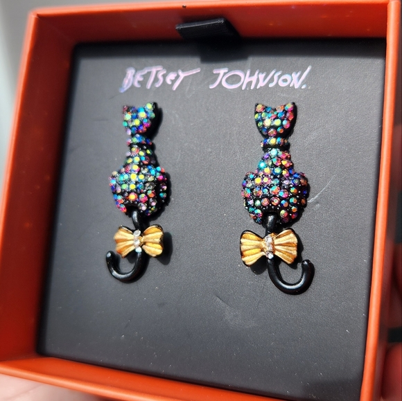 Betsey Johnson Pave Black Cat Earrings - Boo To You - Picture 3 of 16